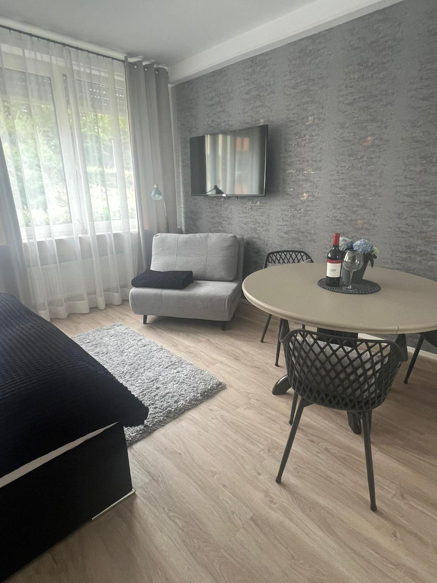 Alpha Rooms Backnang Extérieur photo