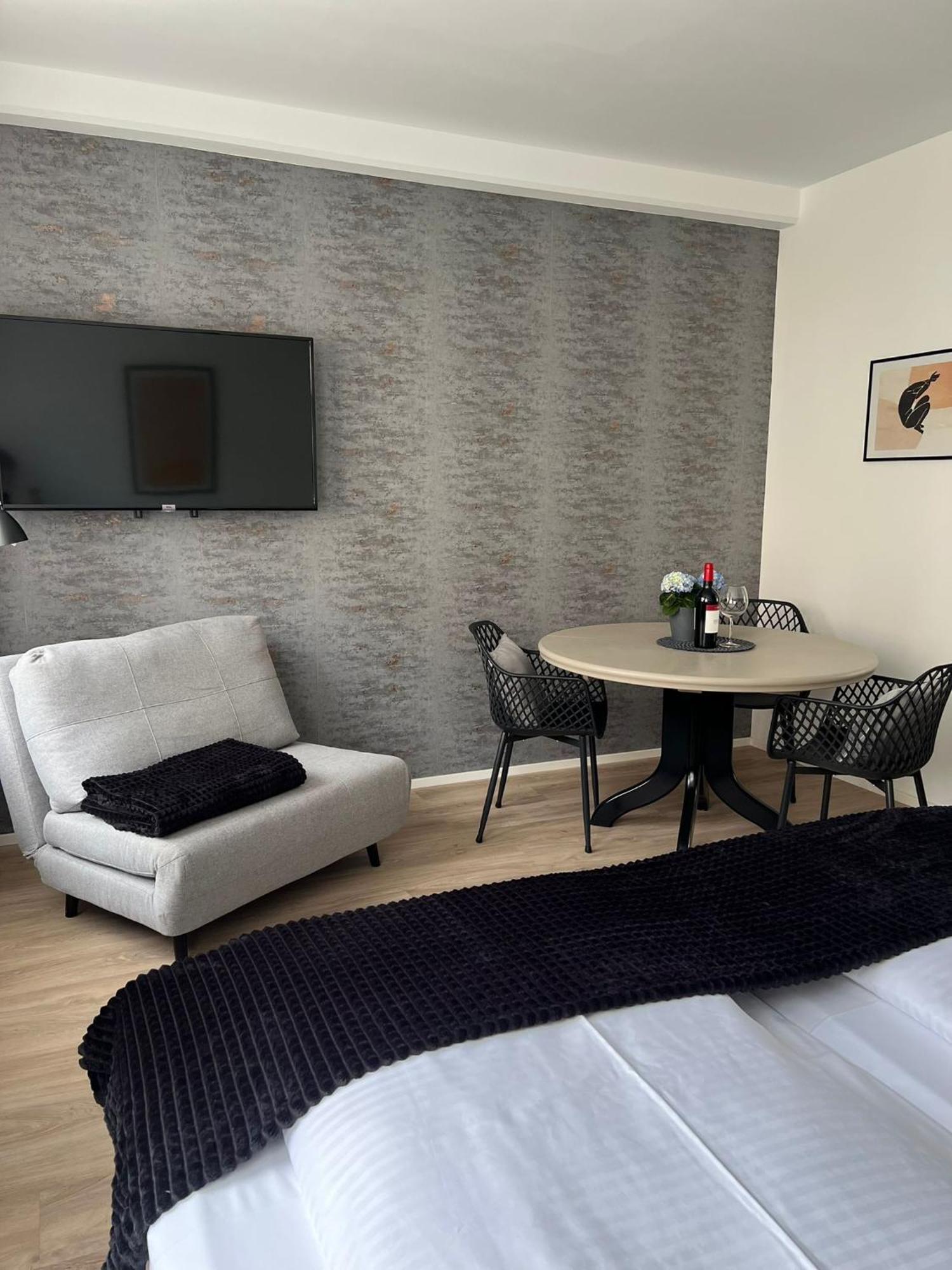 Alpha Rooms Backnang Extérieur photo